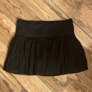 Preowned Athleta A Game Mesh Skort 13.5” tennis skirt / skort size Medium